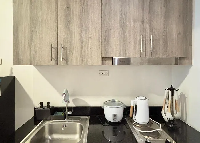 Fame Residences 1br Unit By Labelle *